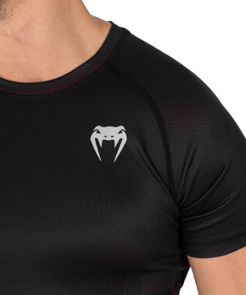 Venum Rashguard UFC Performance Institute 2.0 schwarz/rot Kurz